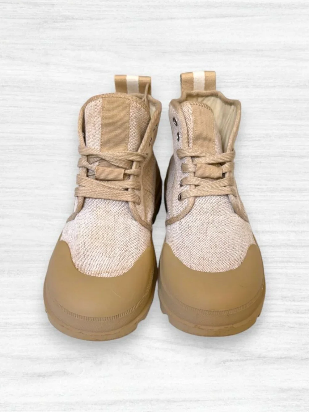 Zara Canvas Lug Sole Hiking Boots Shoes Beige Tan EU 39 US 8 Lace Up Ankle